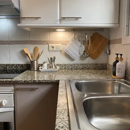 Casa Sobrestany بيت للعطل *