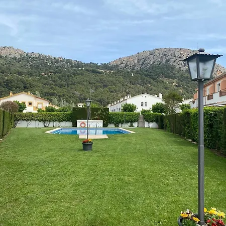 بيت للعطل Casa Sobrestany